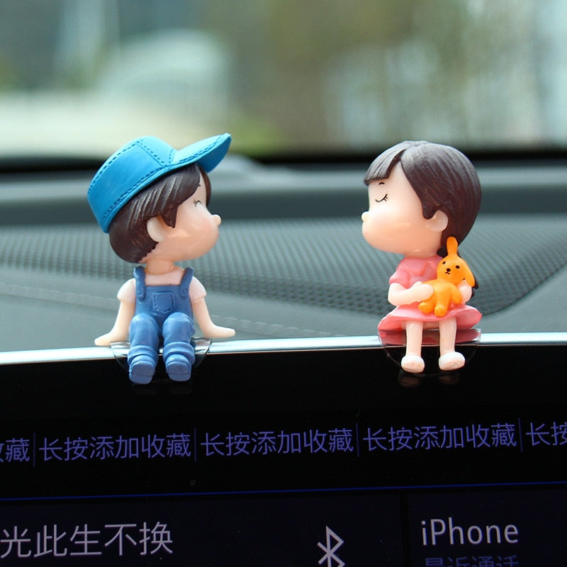 Cute Decorative Couple Figurines / Dashboard Ornament